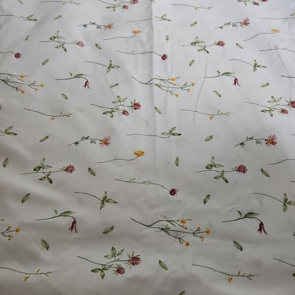 Floral White 2 Standard Pillow Cases - Picture 5 of 12